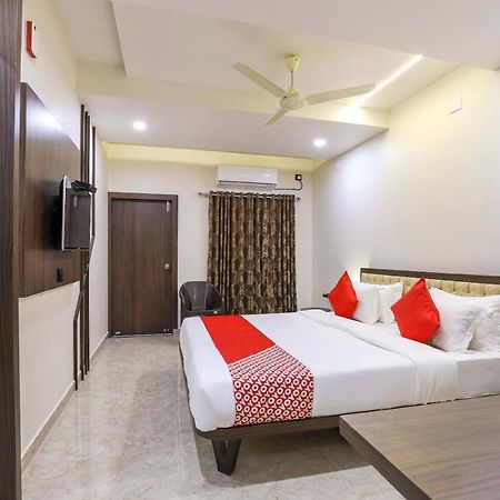 Oyo 47620 Hotel Matangi Motel Delvada 外观 照片
