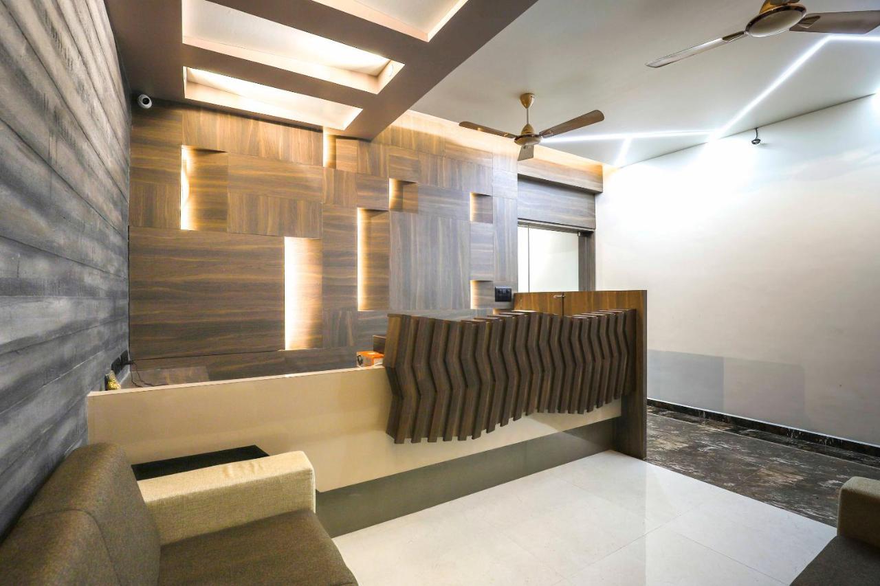 Oyo 47620 Hotel Matangi Motel Delvada 外观 照片